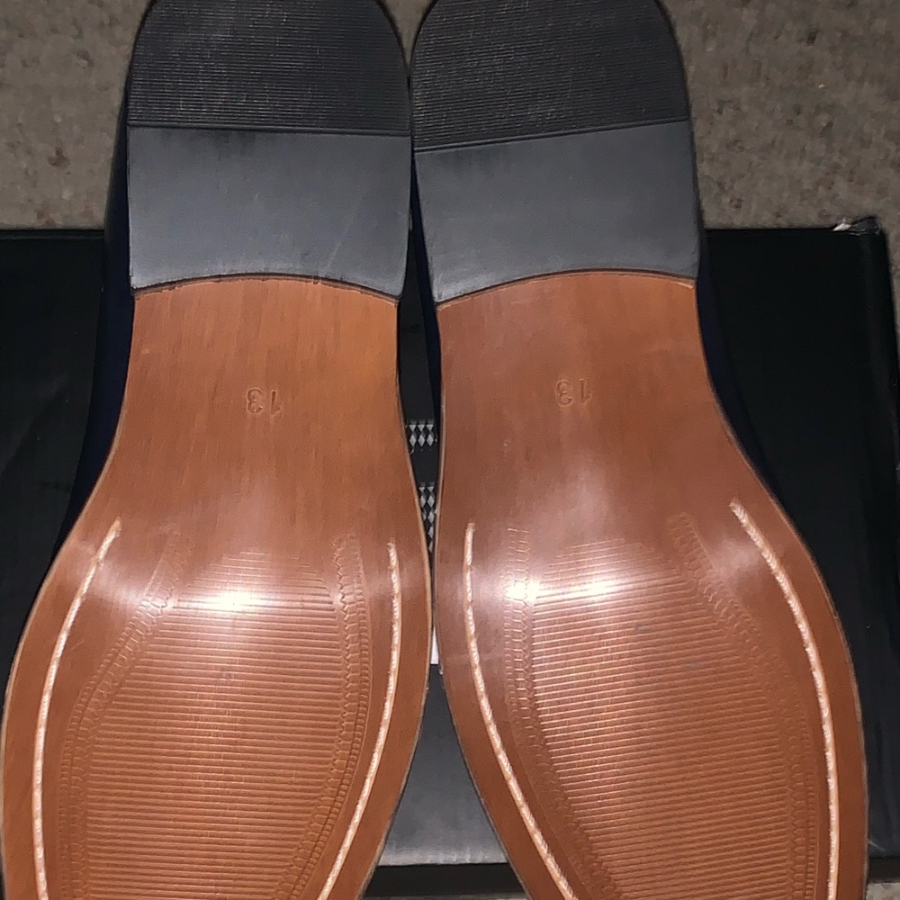 Shoes - Picture 4 of 6